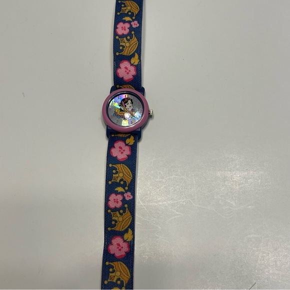 #SOLD# VINTAGE TIMEX Disney Snow White Watch Elastic Band 90's  NEW BATTERY 8” - Picture 9 of 17